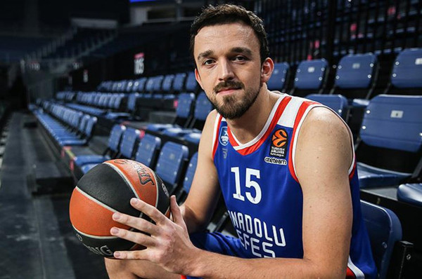 Barcelona resmen açıkladı! Sertaç Şanlı'yı kadrosuna kattı - Resim: 0