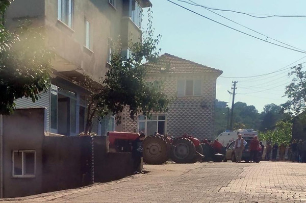 Sakarya'da tartışma kavgaya döndü! Kuzenini kanlar içinde bıraktı - Resim: 0