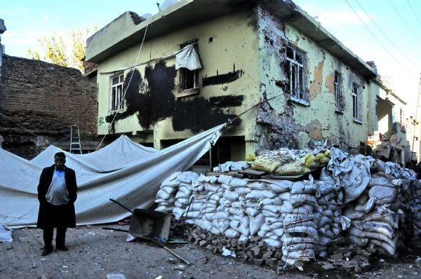 Diyarbakır Sur'da son durum çok fena!  - Resim: 1