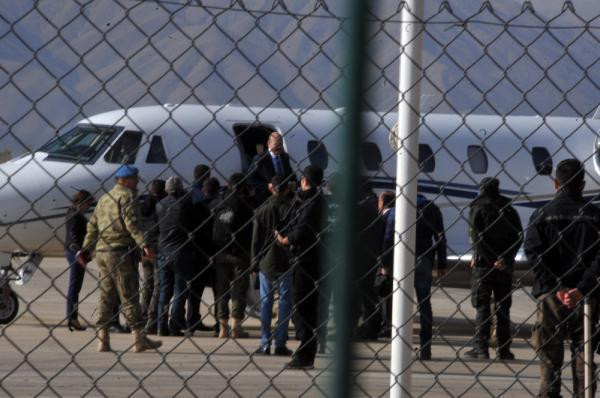 Türkiye'nin ciğeri yanmıştı! Süleyman Soylu 8 şehidin verildiği Şemdinli'de - Resim: 2