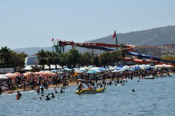 İlçe sadece 30 bin kişi alıyordu şu an 300 bin kişi var - Resim: 3