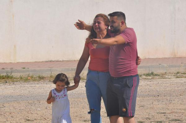 Son anda kurtuldular: Gözyaşları içinde izlediler! - Resim: 3