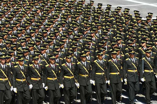 En kapsamlı darbe anketi - Resim: 2