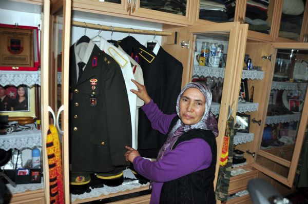 Şehit oğlu her an geri gelecekmiş gibi! - Resim: 2