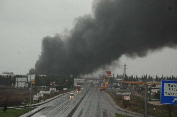 Yalova'daki büyük yangından ilk kareler - Resim: 1