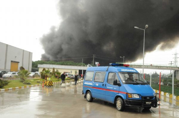 Yalova'daki büyük yangından ilk kareler - Resim: 3