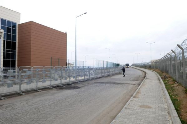 Silivri cezaevi önünde müdahale  - Resim: 2