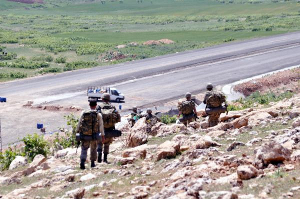 Bakan Yıldırım Cudi'ye çıktı - Resim: 2