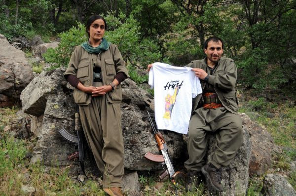 PKK'lı kadın son kurşun deyip sıktı - Resim: 1