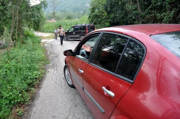Trabzon'da taşkın dehşeti:2 kayıp - Resim: 1
