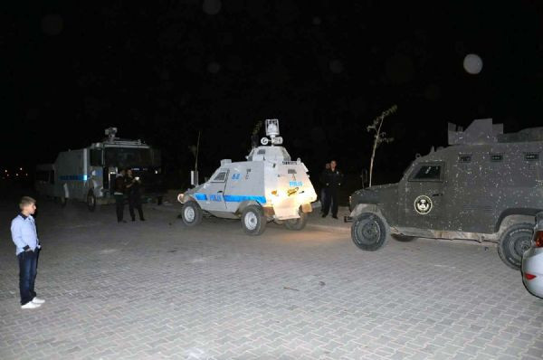 BDP'li başkan telleri koparmaya başladı - Resim: 2