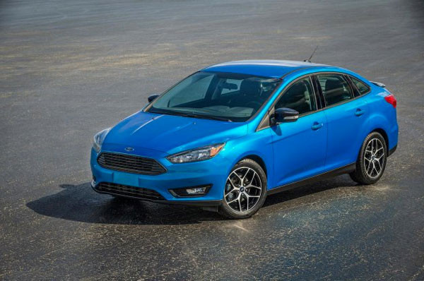 Makyajlı Ford Focus Sedan New York'da tanıtılacak - Resim: 1