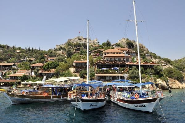 Antalya'nın Kaleköy'ü! Roma Kalesi'nde bir Türk bayrağı dalgalanıyor - Resim: 2