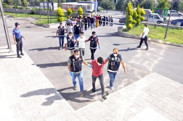 Karaman'da şoke eden olay! Hemşirelik öğrencisi kız çeteye sahte reçete düzenliyormuş - Resim: 1