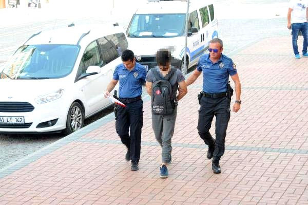 İğrenç olay İzmit'te yaşandı! Soyunma kabininde genç kızın fotoğrafları çekildi - Resim: 0