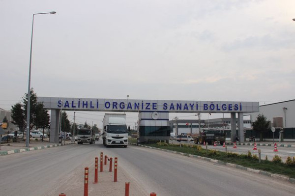 Manisa'da herkes iş ararken o ilçe ilanla işçi arıyor! Patronlar buraya toplandı - Resim: 0