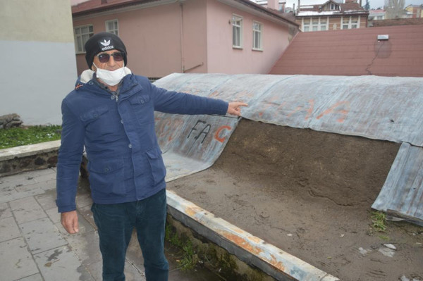 Böylesi ilk defa oldu! Tokat'ta tarihi türbede pes dedirten olay: Olacak şey değil - Resim: 0