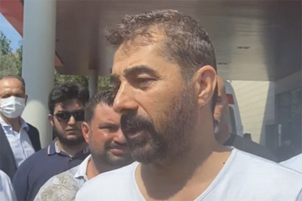 İbrahim Tatlıses'in başına en çok kızdığı koştu! Ahmet Tatlıses kaza sonrası bakın ne dedi. - Resim: 1