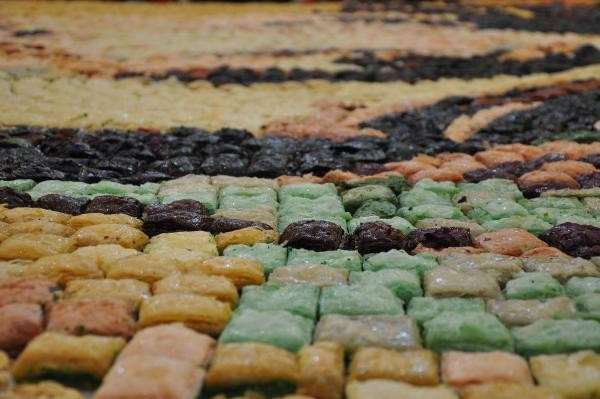 Gaziantep'te 6 bin 160 baklava dilimiyle rekor - Resim: 4