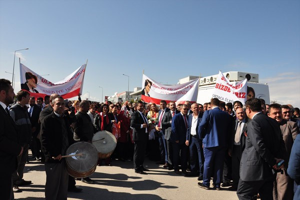 Meral Akşener'e Denizli'de coşkulu karşılama! - Resim: 1