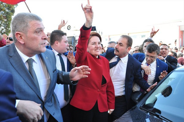 Meral Akşener'e Denizli'de coşkulu karşılama! - Resim: 4