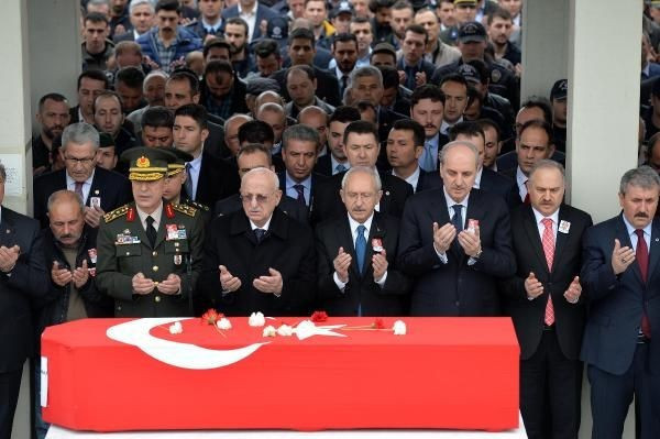 Akşam doğum yaptı sabah şehit uğurladı! - Resim: 3