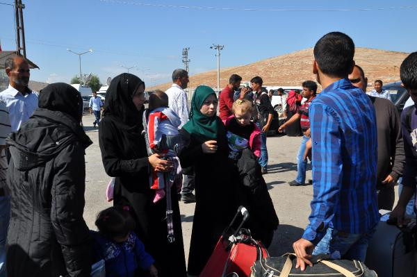 Bayram için gitmişlerdi! 90 bini geri döndü - Resim: 3