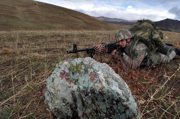 Komandolar operasyondan dönerken tam o anda...  - Resim: 2