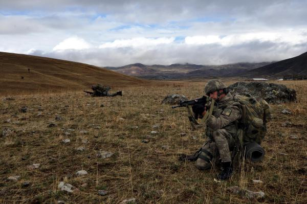 Komandolar operasyondan dönerken tam o anda...  - Resim: 3