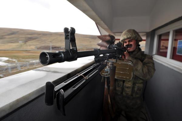 Komandolar operasyondan dönerken tam o anda...  - Resim: 4