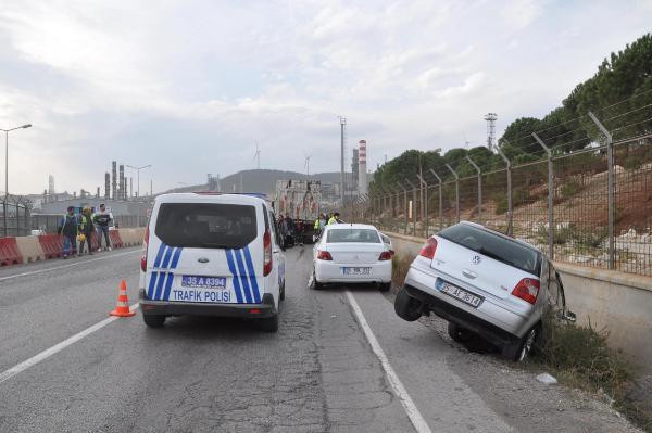Kontrolden çıkan kamyon 7 otomobili biçti! - Resim: 3