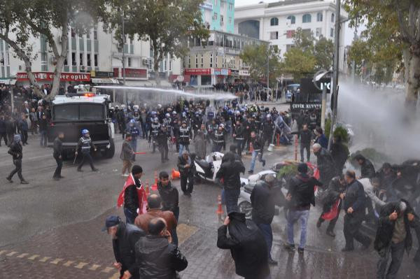 Adıyaman'dan günün karesi! Askere dikkat bakın ne yapıyor? - Resim: 2