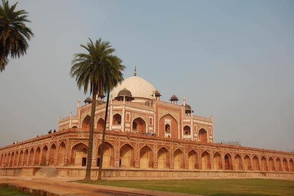Kraliçe Elizabeth'in büyük sırrı ifşa oldu çalıntıymış! - Resim: 2