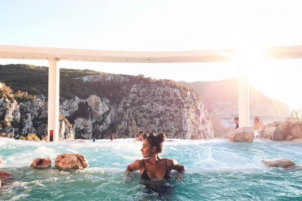 Sosyal medyada paylaştıkları fotoğraflarla hayran bırakan 16 Türk! - Resim: 4