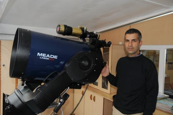 Deney yaparken ellerini kaybetmişti babaya kahreden soru! - Resim: 1