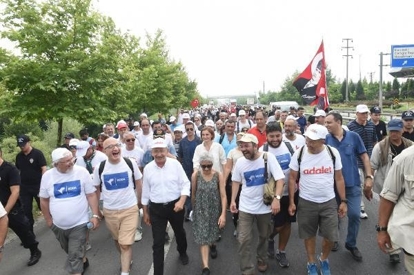 Kılıçdaroğlu HDP'lilerle kol kola yürüdü - Resim: 3