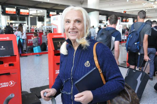 Emekli maaşlarıyla 50 ülke gezdiler! - Resim: 3