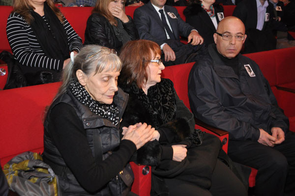 Türkiye'nin Mahmut Hocası Münir Özkul son yolculuğuna uğurlandı - Resim: 2