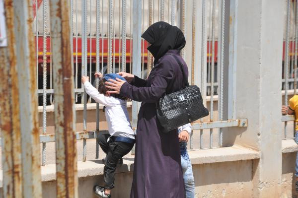 Bu uygulama ilk kez yapıldı: Bayram için ülkelerine gidiyorlar! - Resim: 4