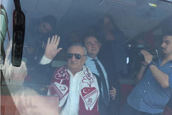 Konvoyun sonu görülmedi! Mehmet Ağar'dan 'baba' destek - Resim: 3