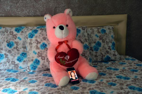 Kahreden soru! Yoksa kızıma fuhuş mu yaptırıyorlar?.. - Resim: 4