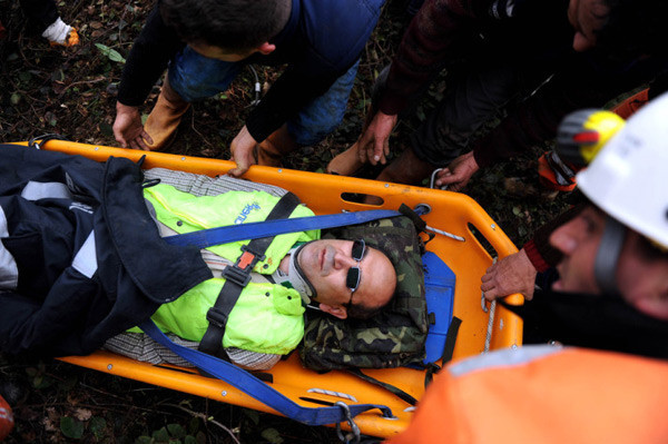 İznik'te düşen helikoptere ulaşıldı - Resim: 4
