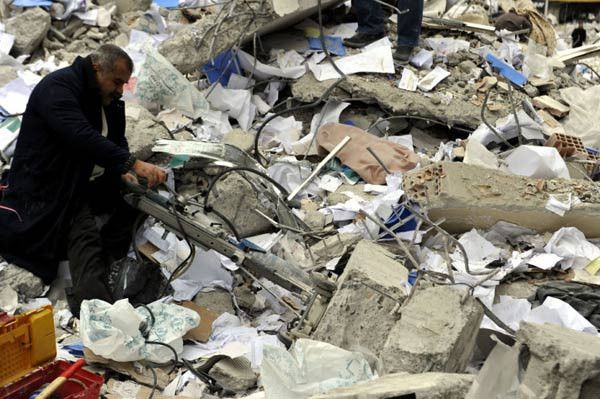 Çadırkent'te hayatta kalmak da bir mucize! - Resim: 3