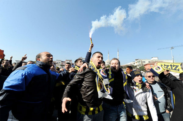 Başkan çıkmazsa katliam çıkar - Resim: 2