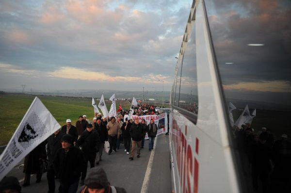 Silivri Cezaevi'nde izdiham var! - Resim: 2