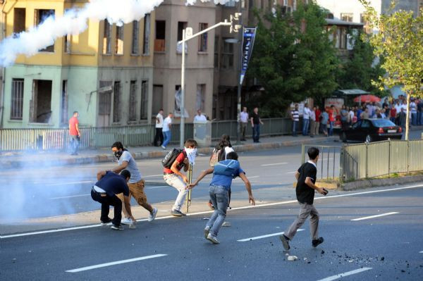 BDP yürüyüşüne polisten geçit yok - Resim: 2