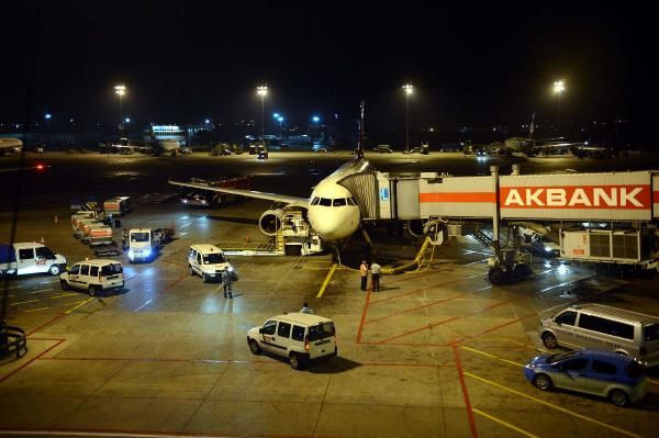 Atatürk Havalimanı'nda bomba alarmı - Resim: 4