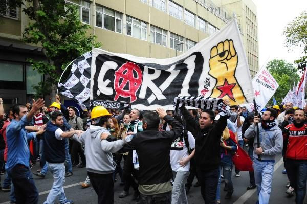 Taksim'de son durum! Müdahale anında neler yaşandı? - Resim: 1