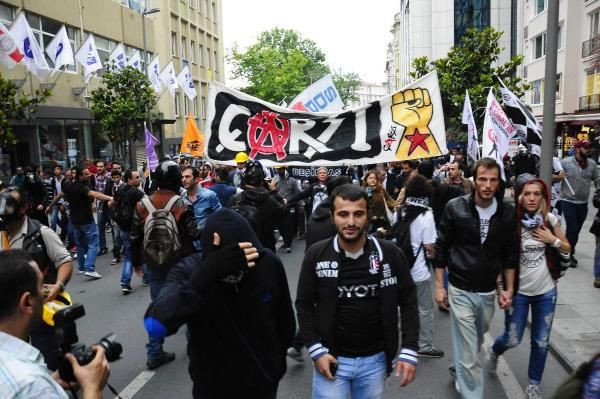 Taksim'de son durum! Müdahale anında neler yaşandı? - Resim: 2