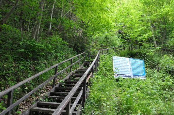 Bartın'da tarihi anıtın bulunduğu alanda kaçak kazı - Resim: 1